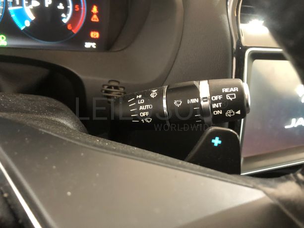 Jaguar F Pace 2.0 I4D · Ano 2016