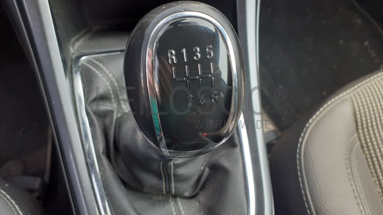 Opel Astra Cosmo Sports Tourer 1.7Cdti