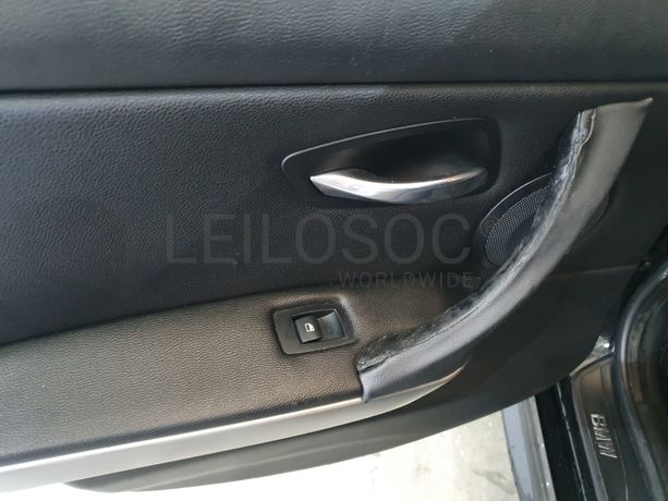 BMW 320D · Ano 2008