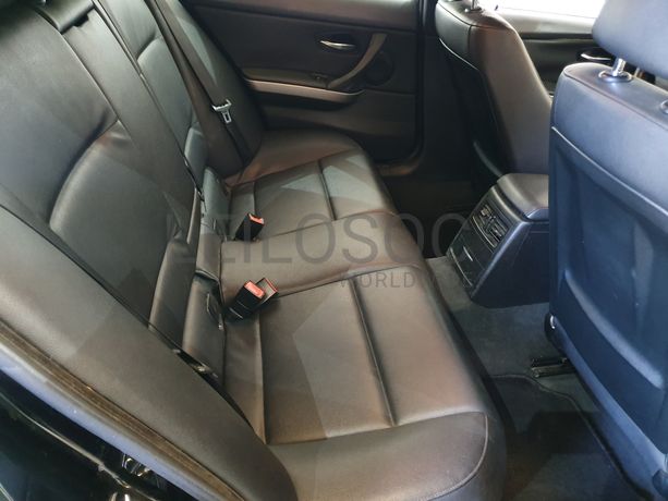 BMW 320D · Ano 2008