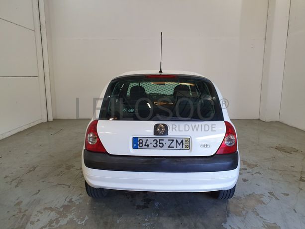 Renault Clio · Ano 2005