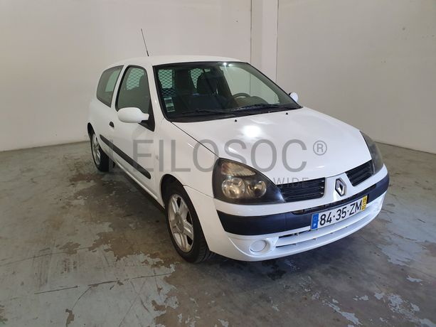 Renault Clio · Ano 2005