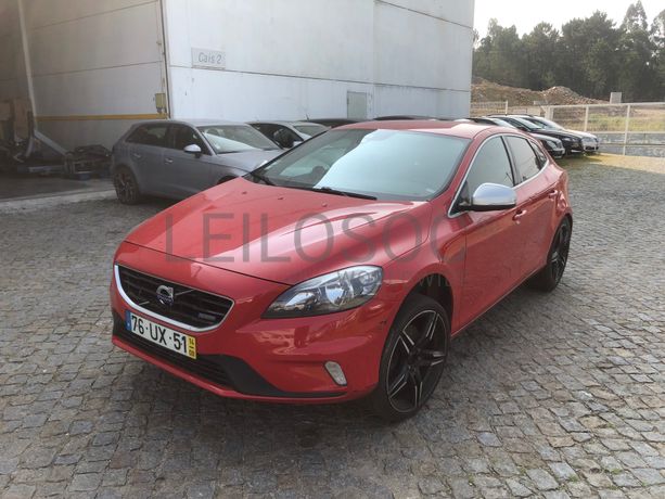 Volvo V40 · Ano 2014