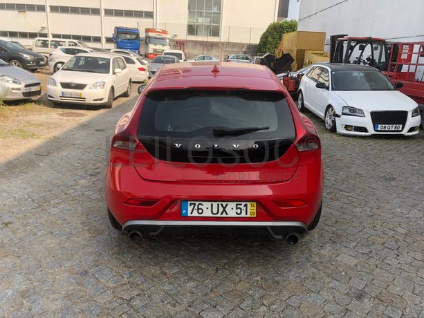 Volvo V40 · Ano 2014