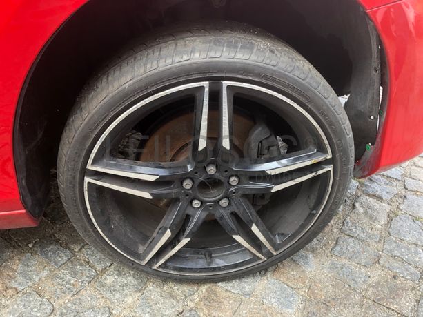 Volvo V40 · Ano 2014