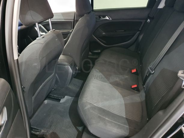 Peugeot 308 · Ano 2016