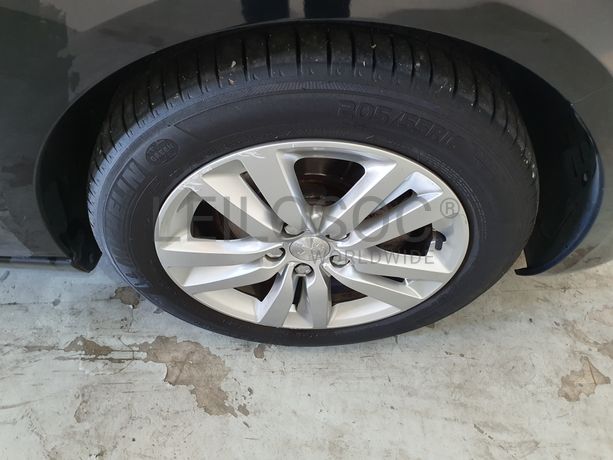 Peugeot 308 · Ano 2016