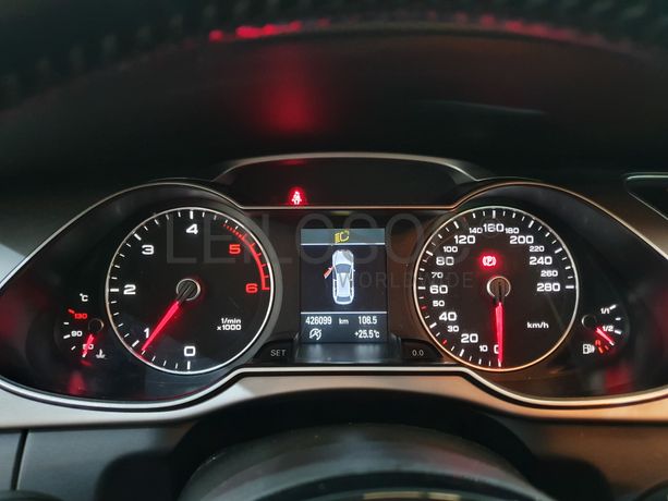 Audi A4 Allroad · Ano 2013