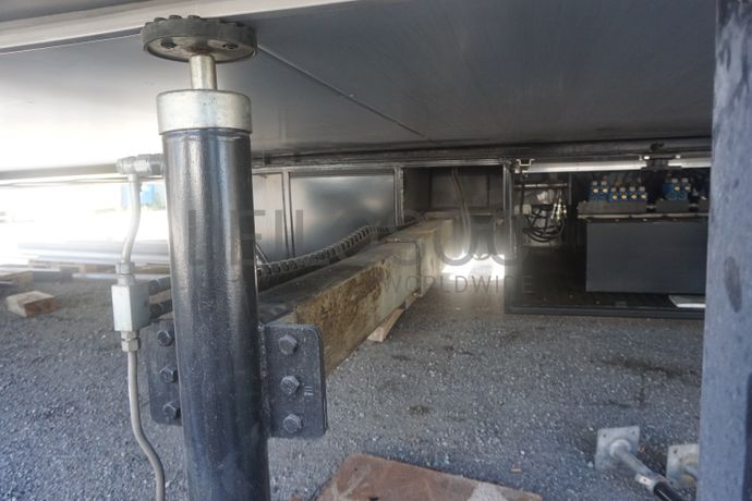 Semirreboque Palco · Ano 2004