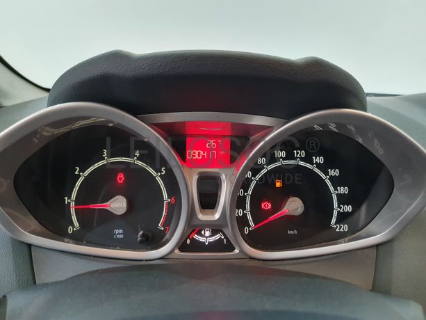 Ford Fiesta · Ano 2010