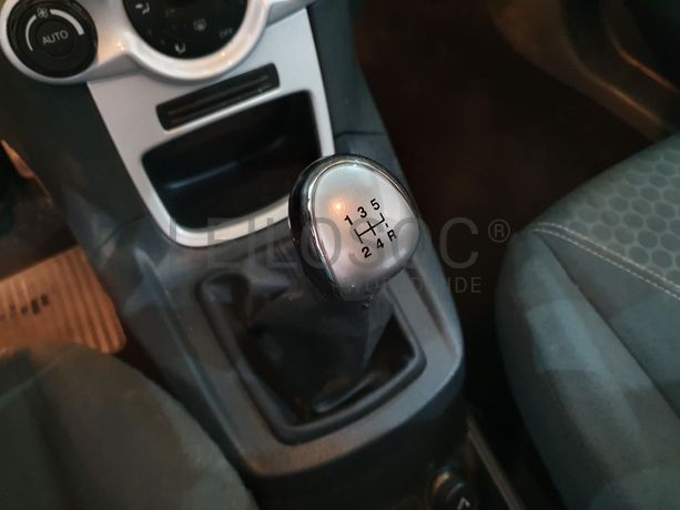 Ford Fiesta · Ano 2010