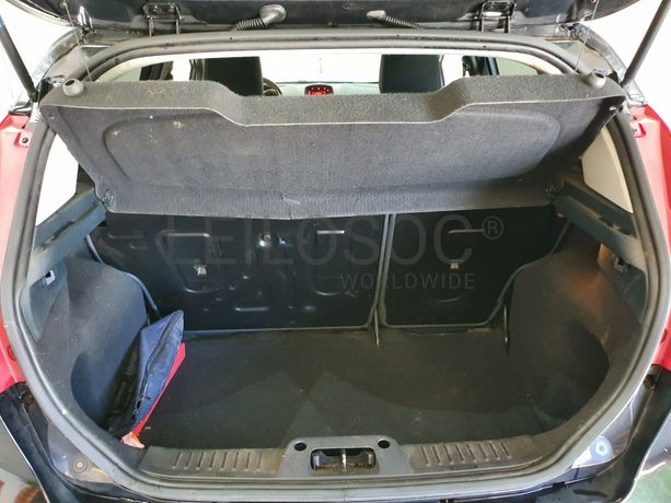 Ford Fiesta · Ano 2010