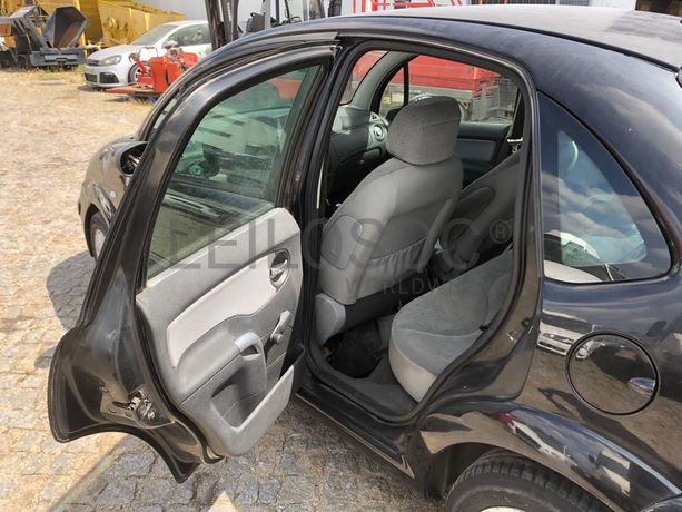 Citroën C3 · Ano 2004