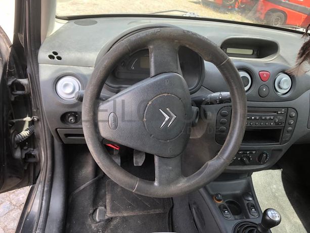 Citroën C3 · Ano 2004