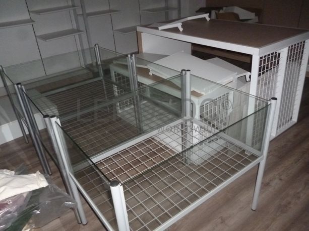 Loja + Vestuário de bebé + Mobiliário Diverso + Marca