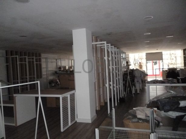 Loja · Famalicão + Marca "MORINHA"