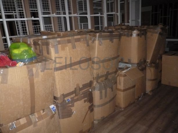 Loja + Vestuário de bebé + Mobiliário Diverso + Marca