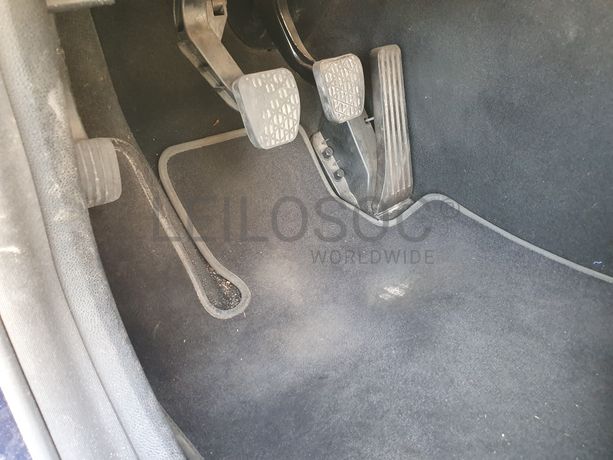 Mercedes-Benz E250 · Ano 2010