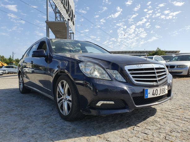 Mercedes-Benz E250 · Ano 2010