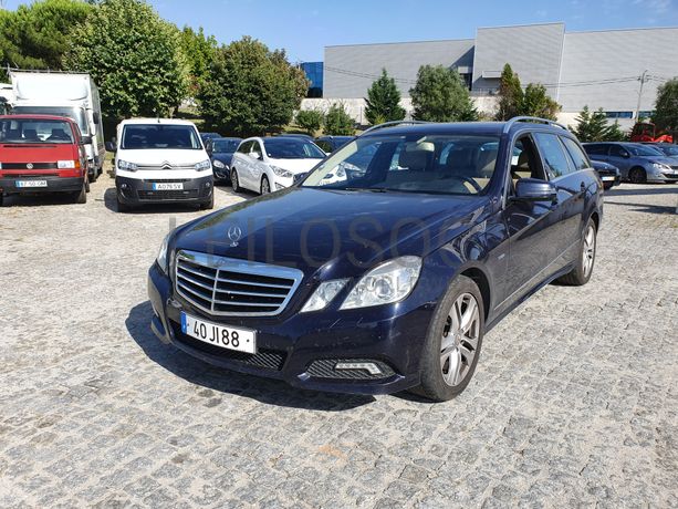 Mercedes-Benz E250 · Ano 2010