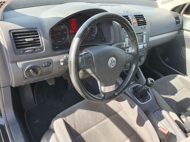 Volkswagen Golf Variant 1.9 TDI · Ano 2007