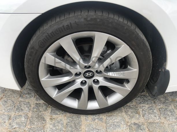 Hyundai i40 CRDI · Ano 2013