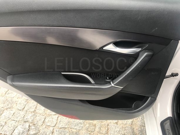 Hyundai i40 CRDI · Ano 2013