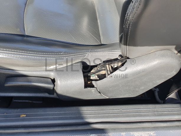 Mercedes-Benz C220 · Ano 2003