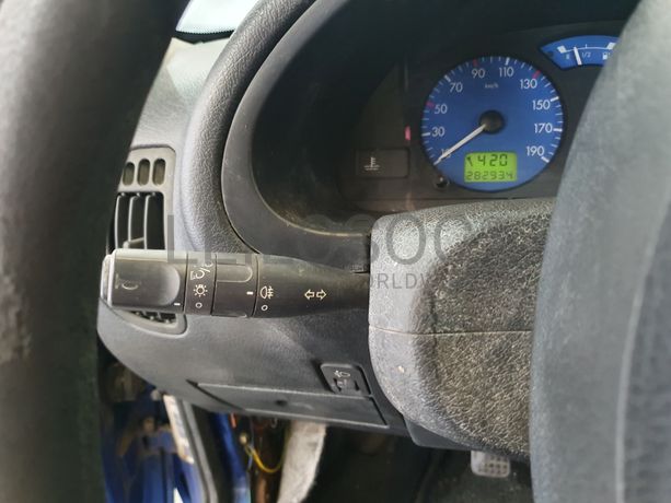 Citroën Saxo · Ano 2002