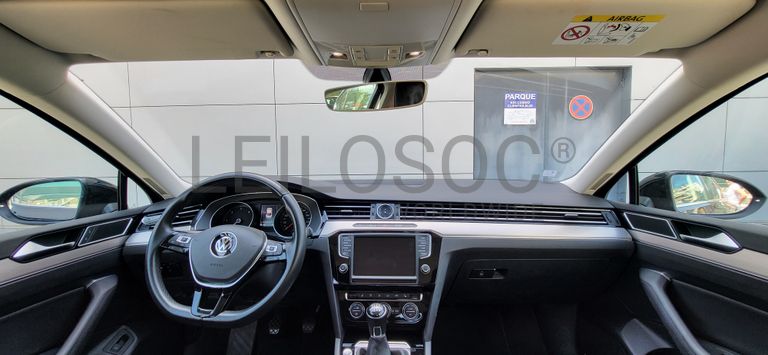 Volkswagen Passat 2.0TDI · Ano 2015