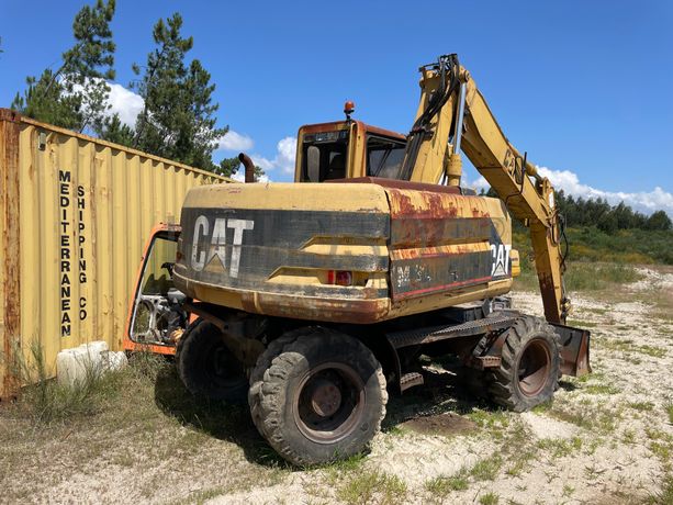 Escavadora Rastos Caterpillar M315