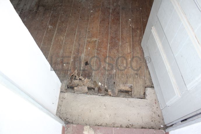 Moradia V3 + Edifício · Portalegre