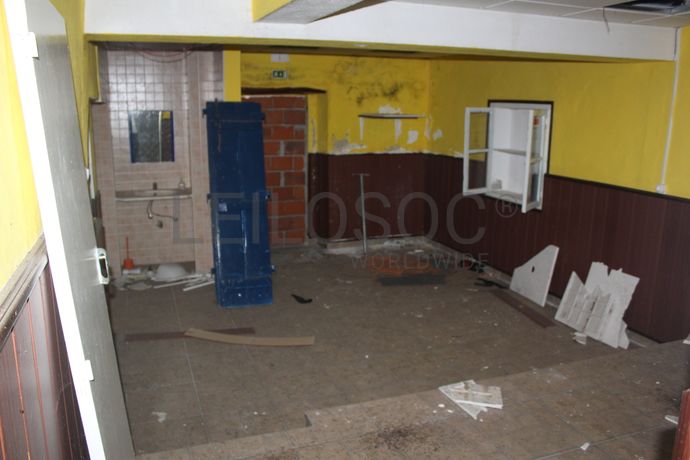 Moradia V3 + Edifício · Portalegre