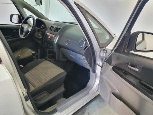 Suzuki SX4 1.6 DDIS · Ano 2010