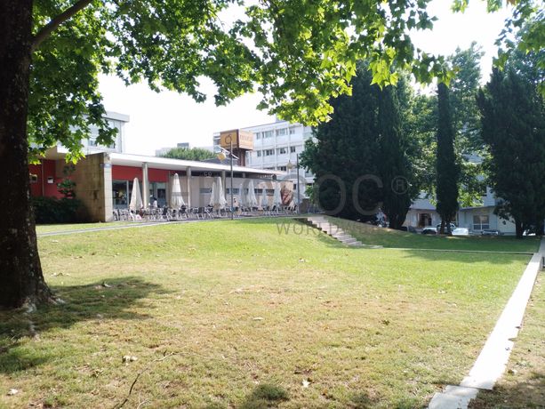 Estabelecimento Comercial · Maia