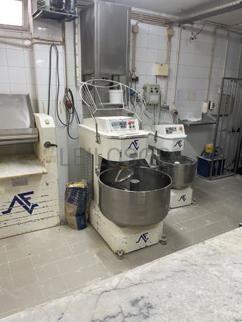 Estabelecimento Comercial · Maia