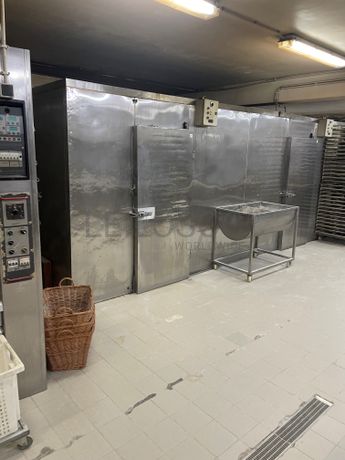 Estabelecimento Comercial · Maia