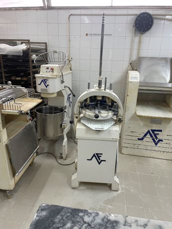 Estabelecimento Comercial · Maia