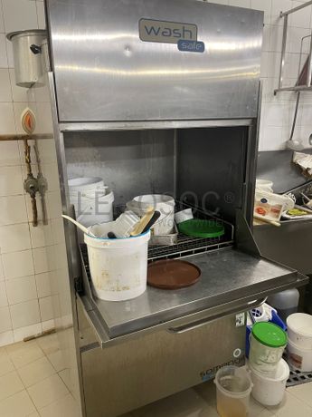 Estabelecimento Comercial · Maia