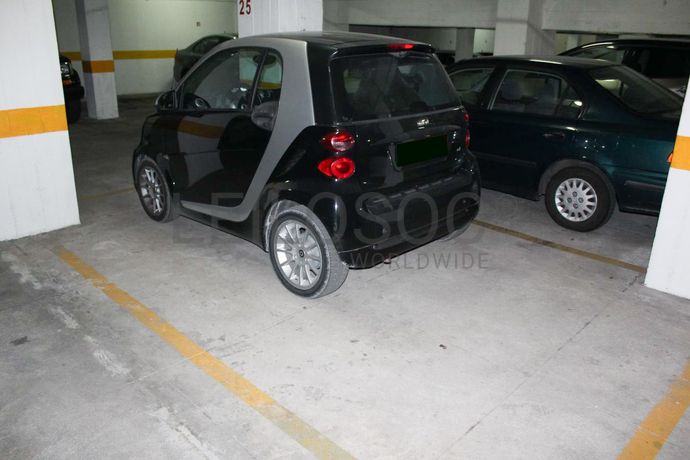 Lugar de Garagem · Lisboa