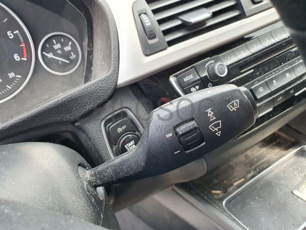 BMW 320D · Ano 2015