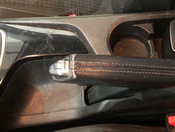 Peugeot 308 · Ano 2017