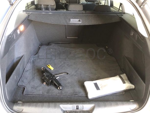 Peugeot 308 · Ano 2017