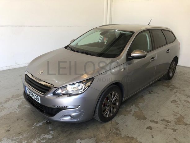 Peugeot 308 · Ano 2017