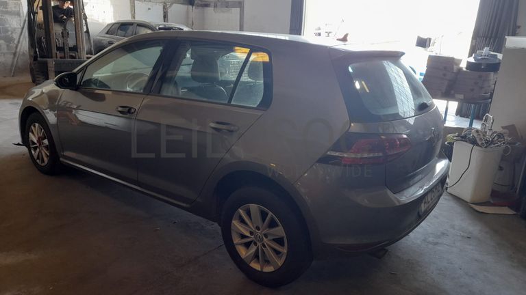 Volkswagen Golf TDI · Ano 2016