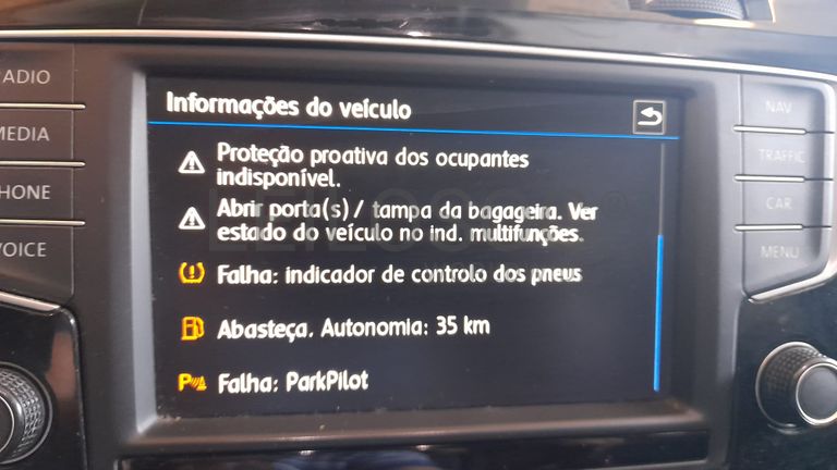 Volkswagen Golf TDI · Ano 2016