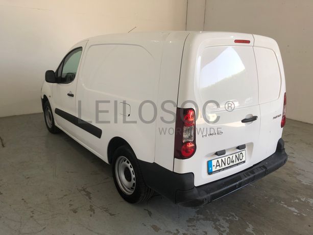 Peugeot Partner · Ano 2017
