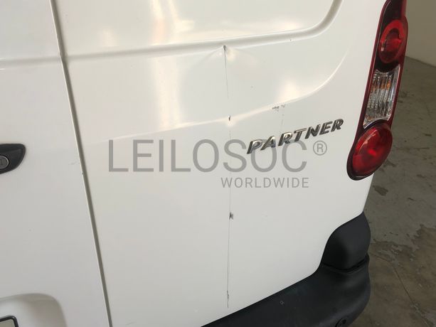 Peugeot Partner · Ano 2017