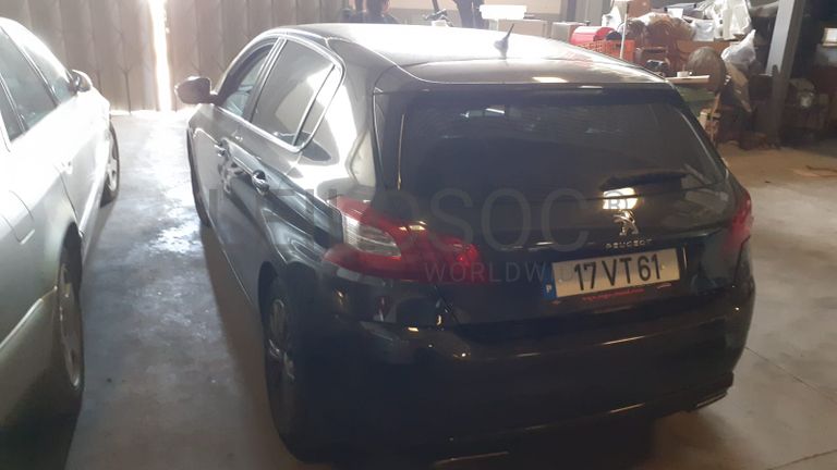 Peugeot 308 · Ano 2015