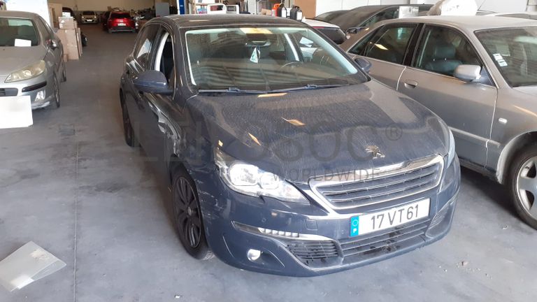 Peugeot 308 · Ano 2015
